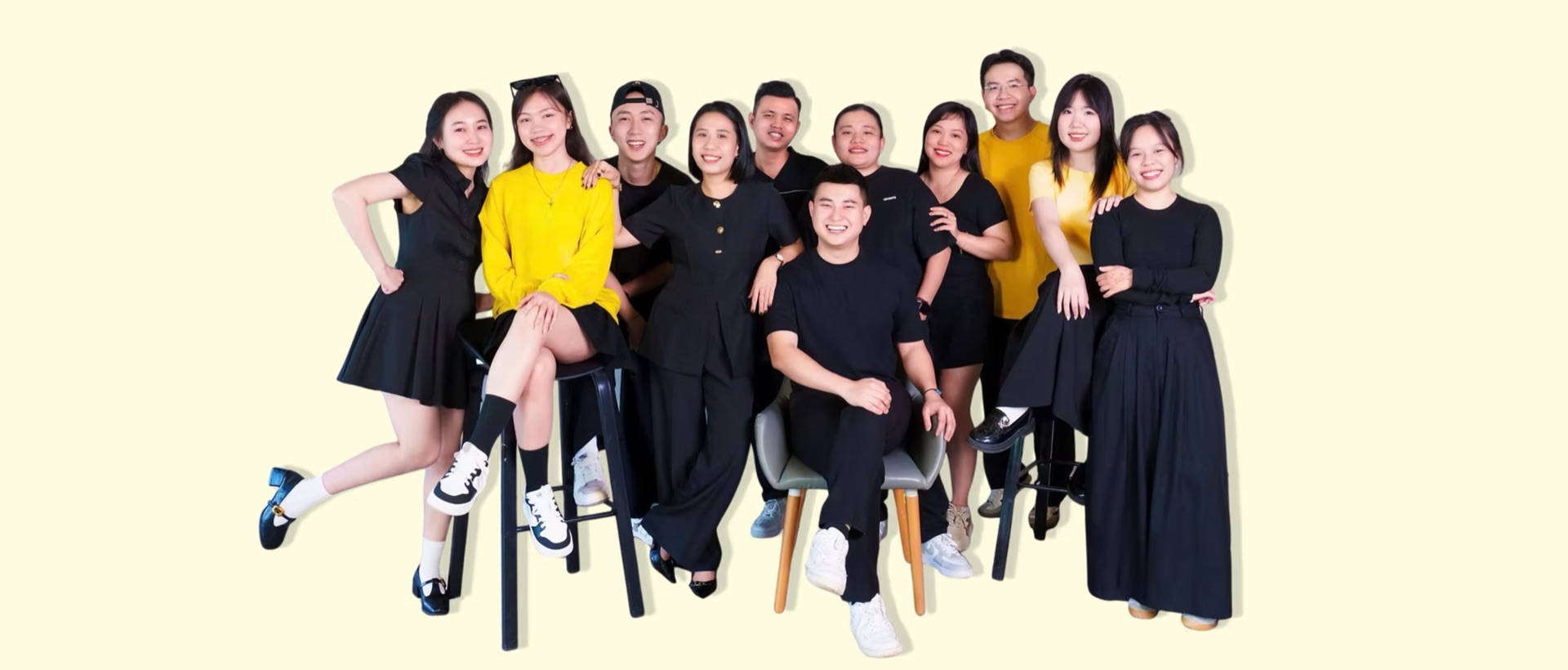 The Phúc Tea team