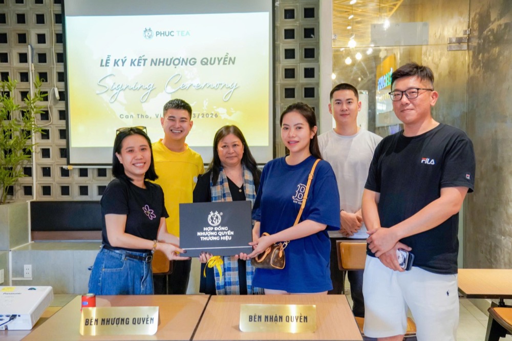 Lễ ký kết nhượng quyền Phúc Tea tại Cần Thơ